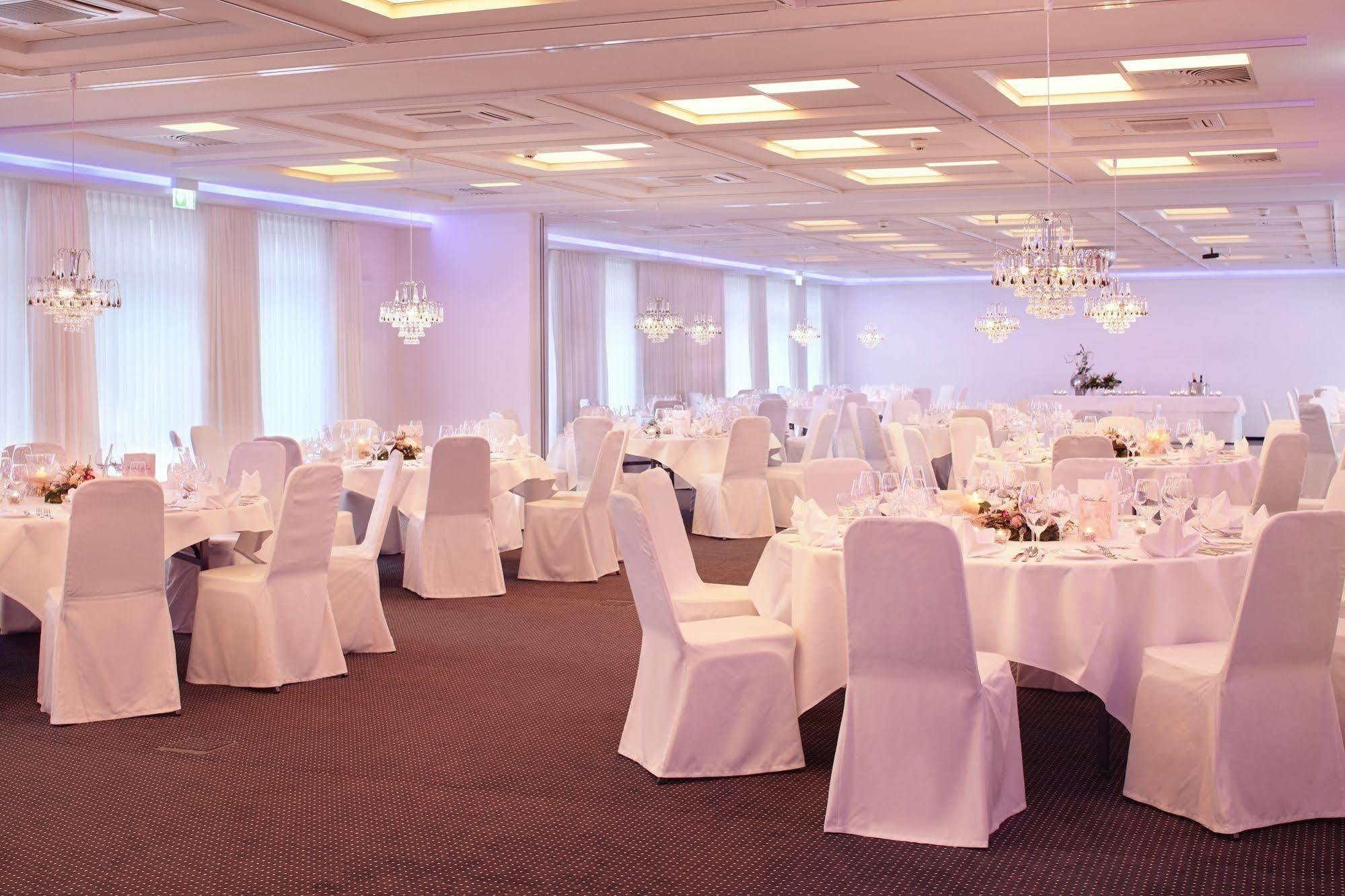 Nordica Hotel Friesenhof Бюзум Екстер'єр фото